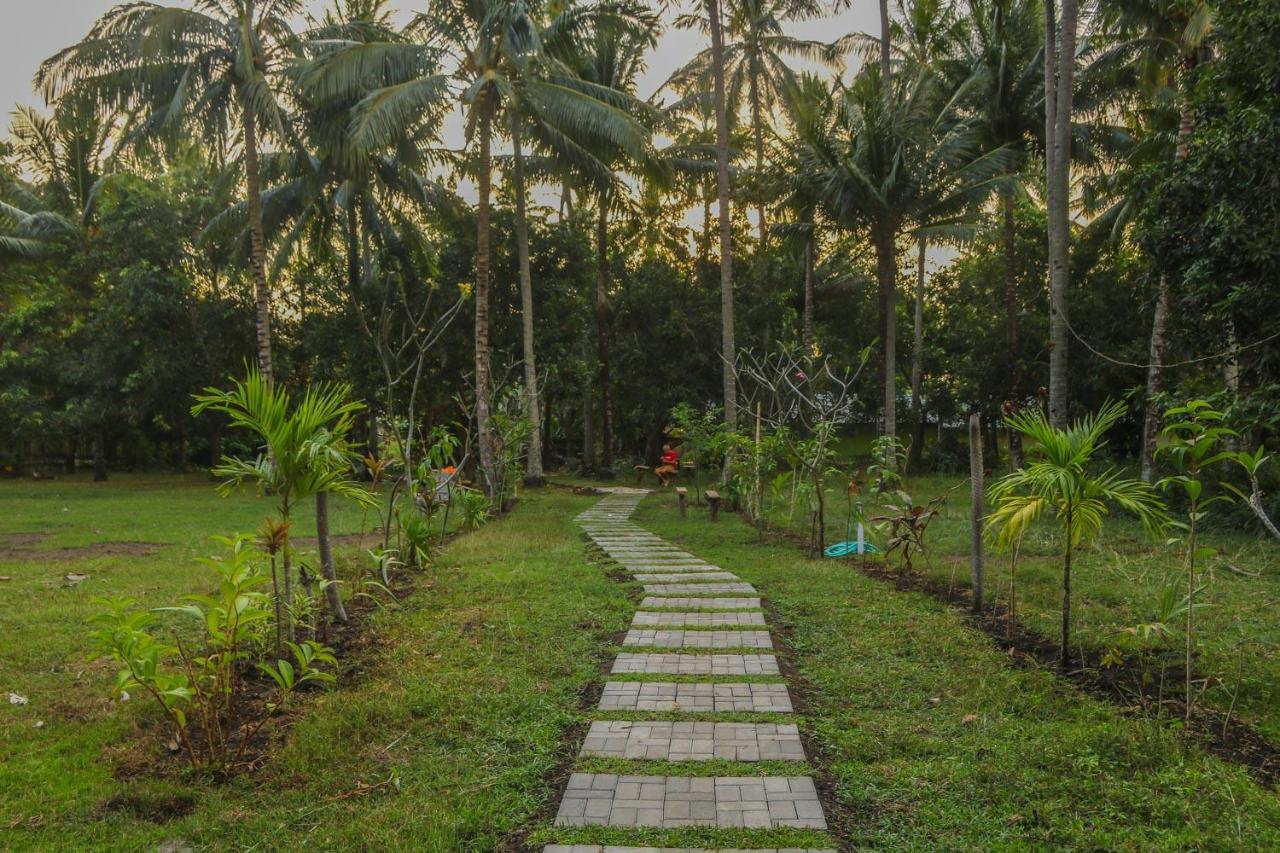 Lendang Eco Lodge เซงกีกี ภายนอก รูปภาพ